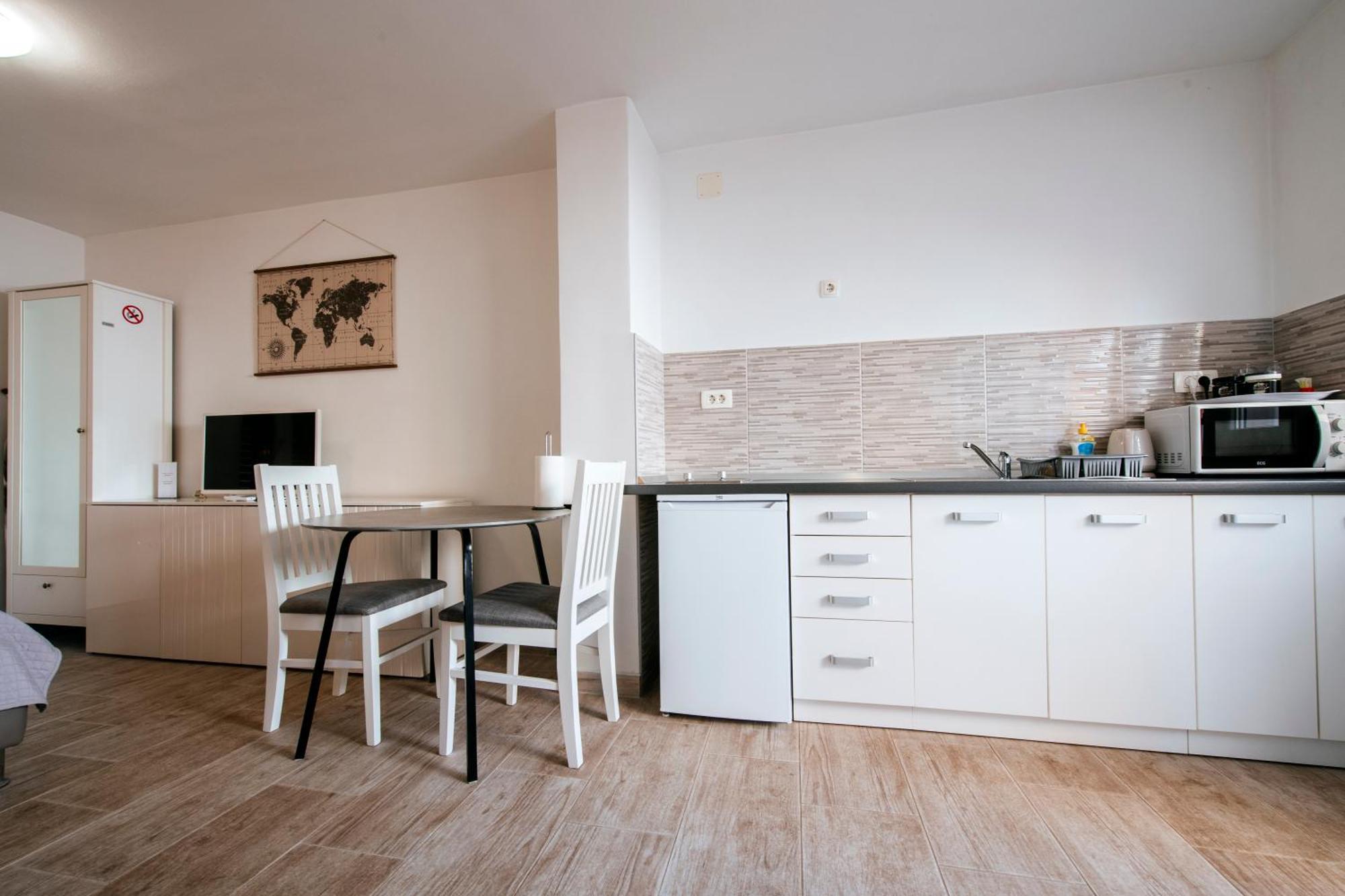 Apartmani Ema ザダル エクステリア 写真