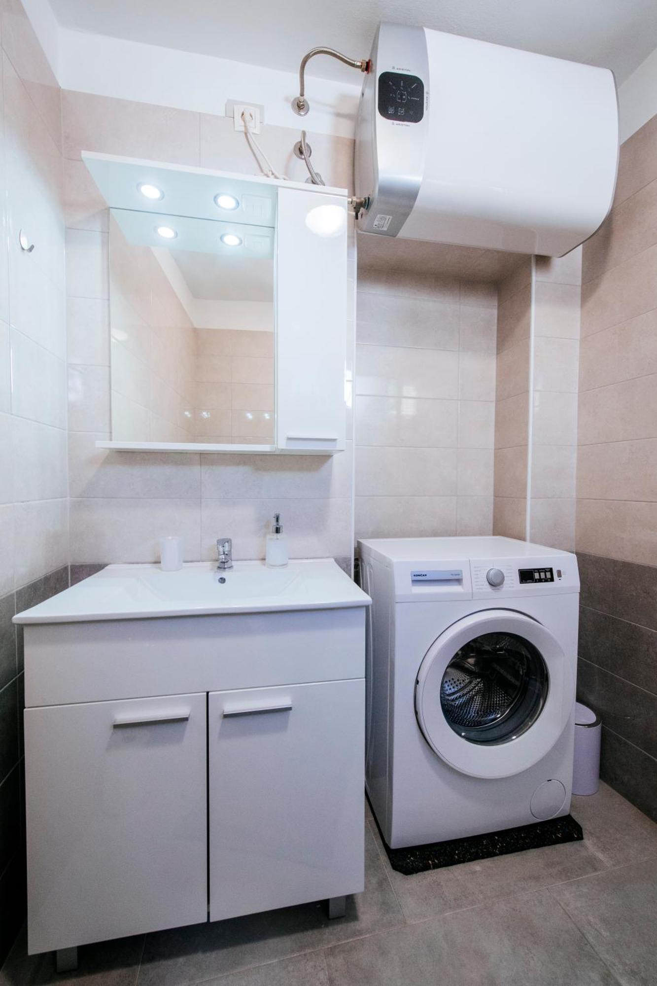 Apartmani Ema ザダル エクステリア 写真