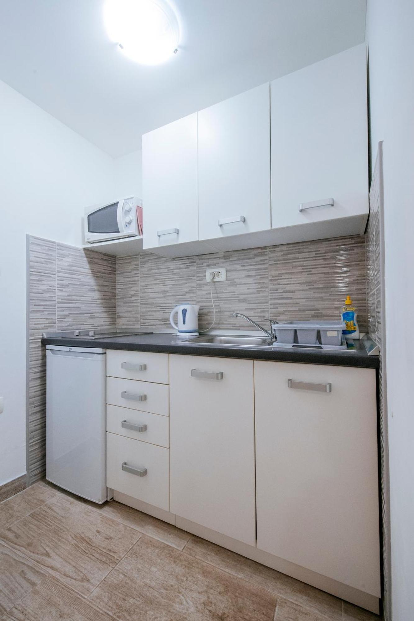 Apartmani Ema ザダル エクステリア 写真