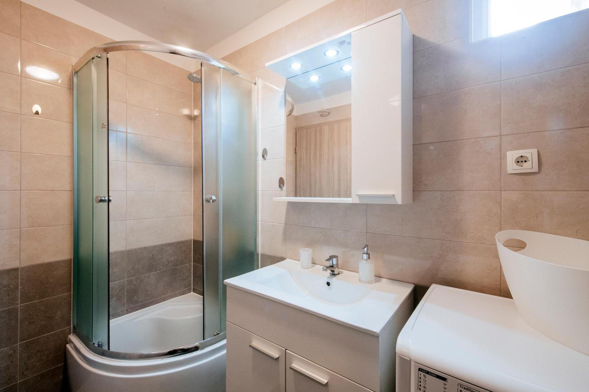 Apartmani Ema ザダル エクステリア 写真